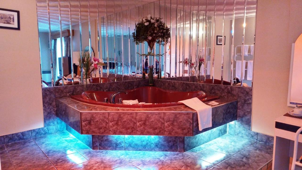 Hotel Motel Granby Buitenkant foto